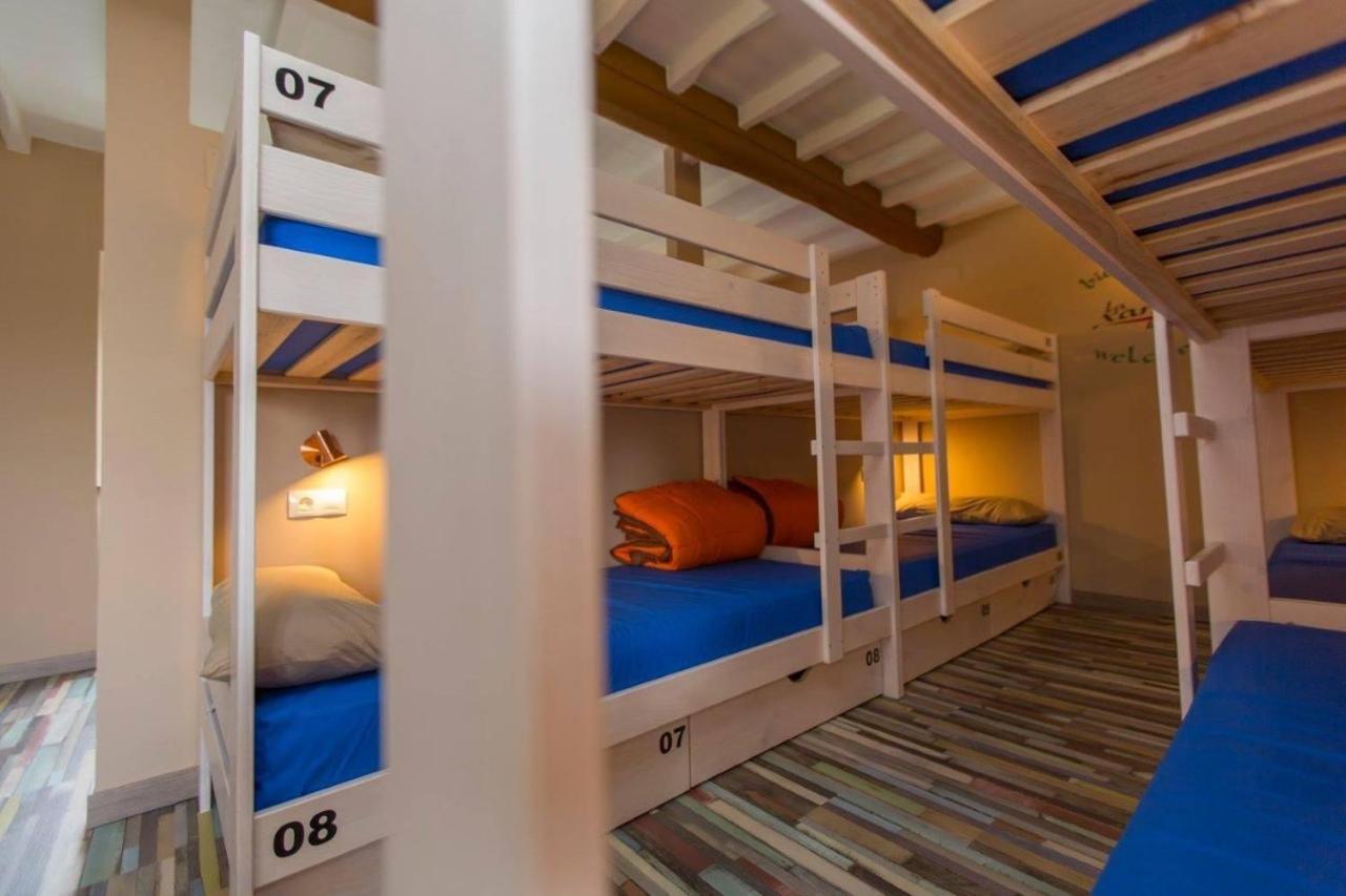 Albergue La Xana ลาการีดัด ภายนอก รูปภาพ